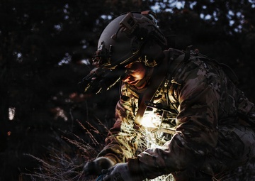 EOD Technicians Respond to Roadside IED Call