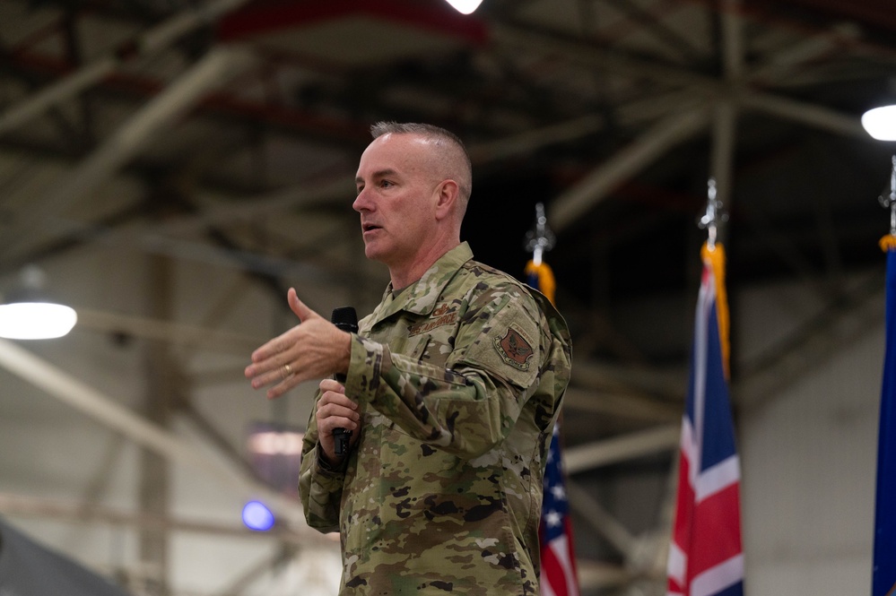 CSAF and CMSAF visit RAF Lakenheath, highlights mission priorities