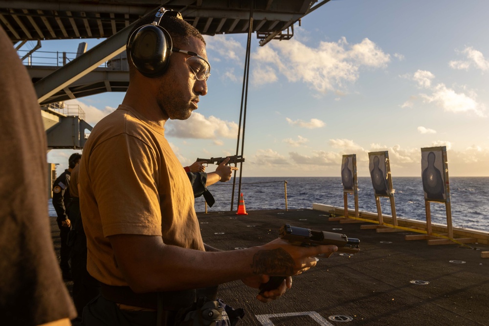 Abraham Lincoln conducts live-fire exercise
