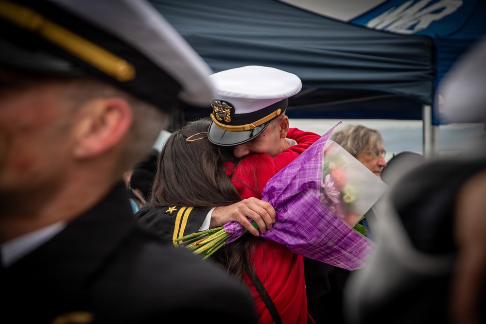USS Gridley Returns To Naval Station Everett