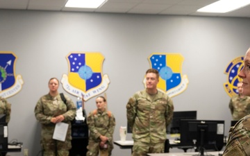 507th ARW command chief visits 72nd APS
