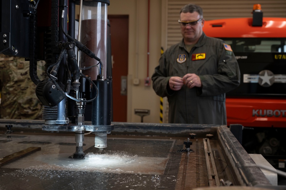 Col. Hutton tours 507th MXG during immersion tour