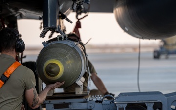 U.S. Unleashes Massive Strike against ISIS in Syria