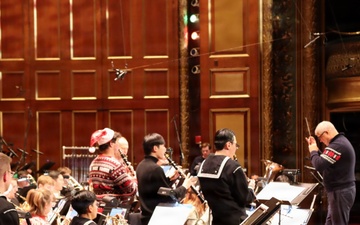 Navy Band Northeast performs annual Holiday concert at New England Conservatory