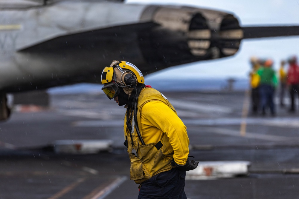 USS Gerald R. Ford (CVN 78) Flight Deck Operations