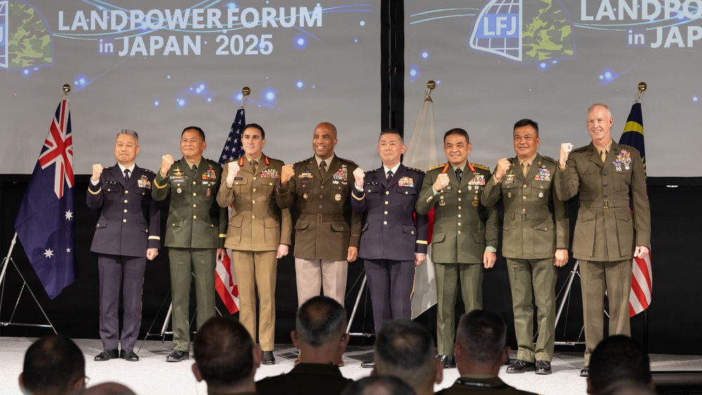 MARFORPAC Commander attends Landpower Forum in Japan