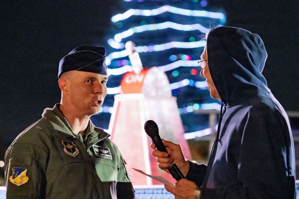 Holloman Holidays 2025 tree lighting event