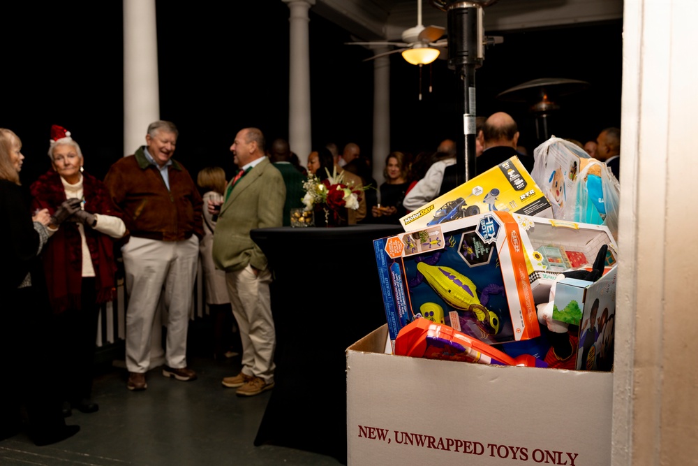 Marine Forces Reserve and Marine Forces South Commander hosts annual Christmas Party