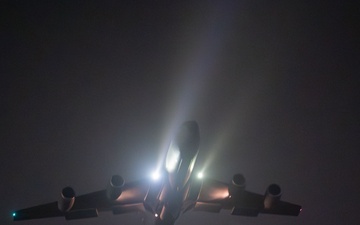 U.S. Unleashes Massive Strike against ISIS in Syria