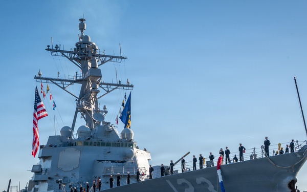 USS Lenah Sutcliffe Higbee Returns to Homeport