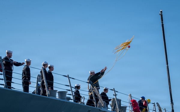 USS Lenah Sutcliffe Higbee Returns to Homeport
