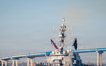 USS Lenah Sutcliffe Higbee Returns to Homeport
