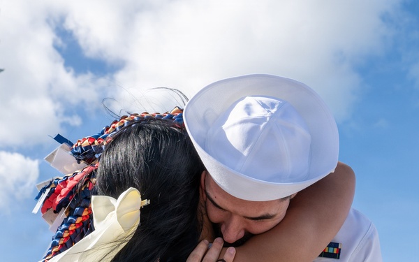 USS Annapolis (SSN 760) returns to Naval Base Guam following an Indo-Pacific deployment