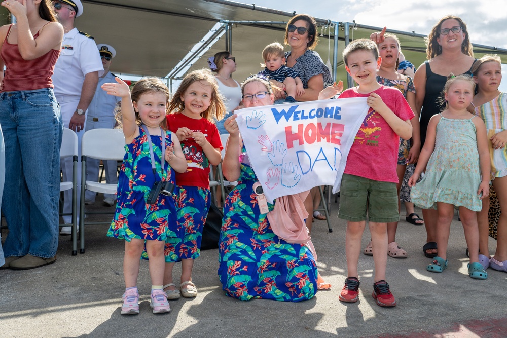 USS Annapolis (SSN 760) returns to Naval Base Guam following an Indo-Pacific deployment