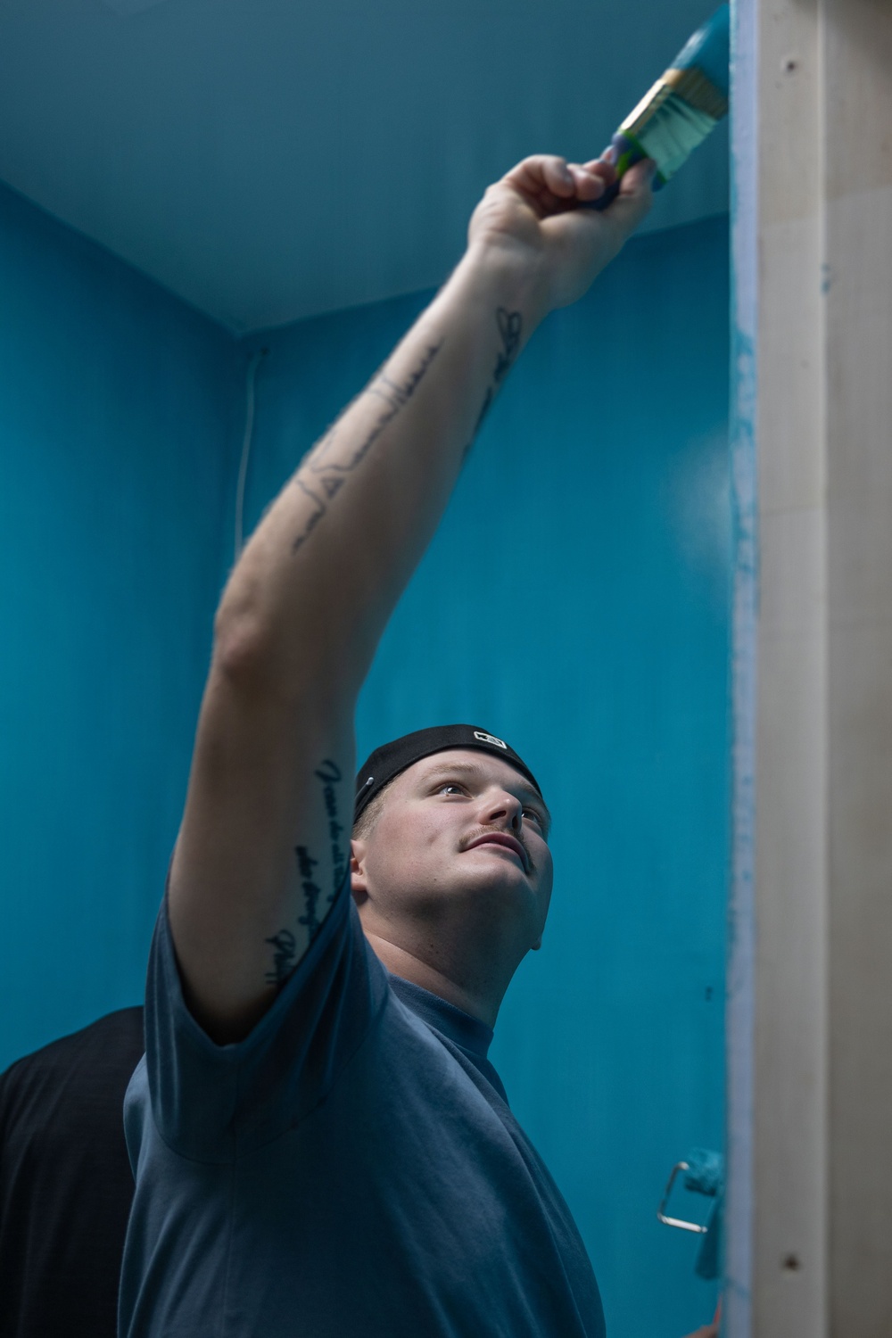 Iwo Jima Sailors Help Shelter Animals