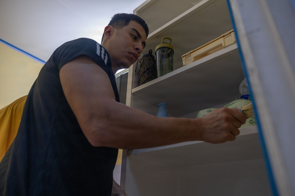 Iwo Jima Sailors Help Shelter Animals