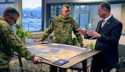 I Corps leadership visits TSC