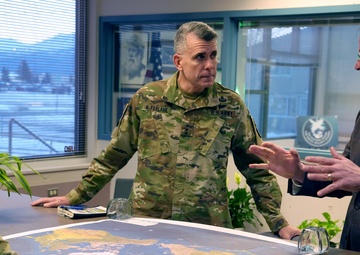 I Corps leadership visits TSC