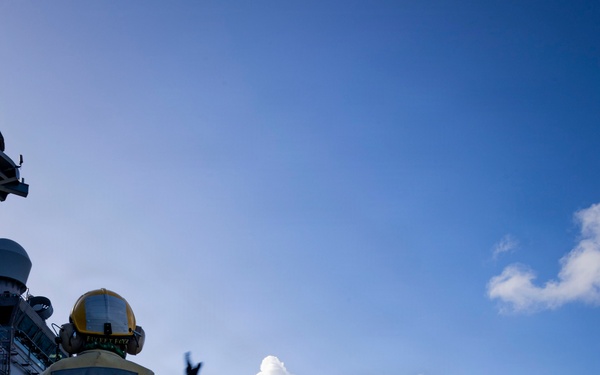 USS Iwo Jima Sailors Conduct A Replenishment At Sea