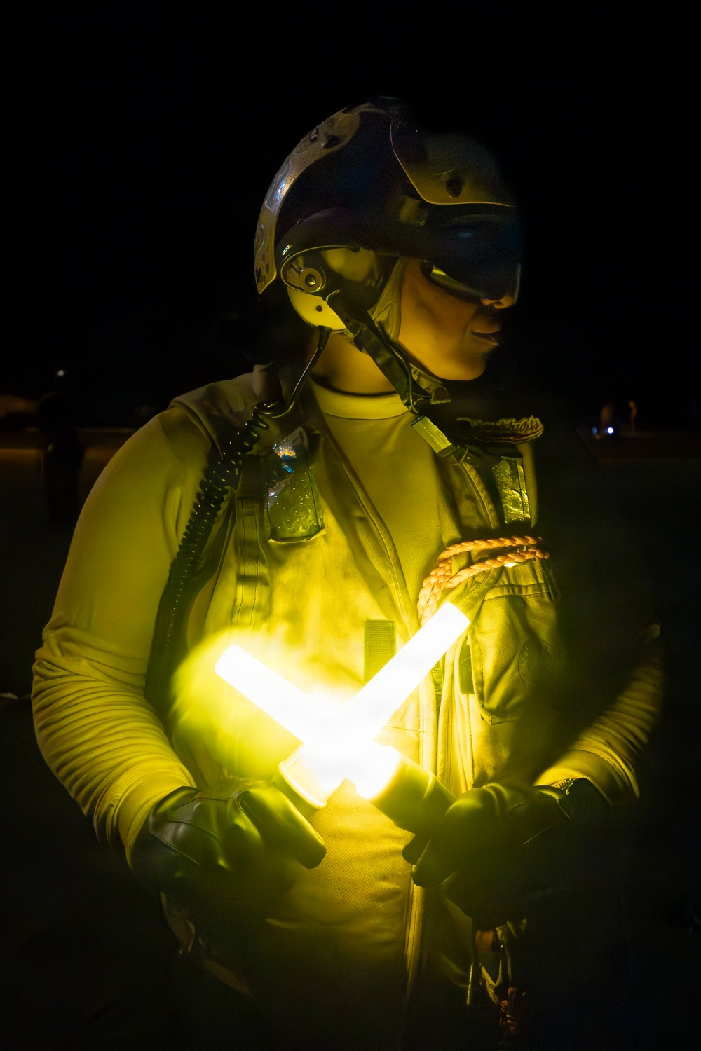 Abraham Lincoln conducts flight operations