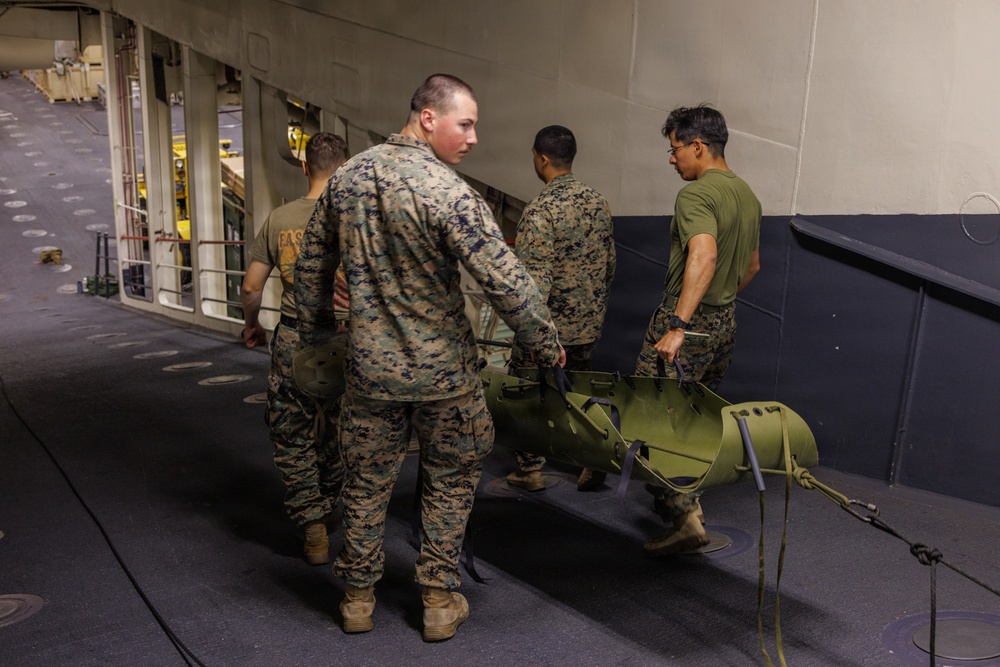 31st MEU | Maritime Raid Force conducts integration training