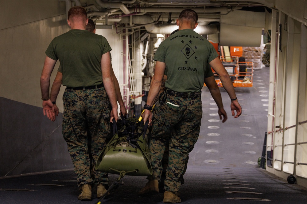 31st MEU | Maritime Raid Force conducts integration training