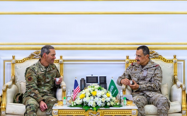 CSAF and CMSAF visit 378th Air Expeditionary Wing