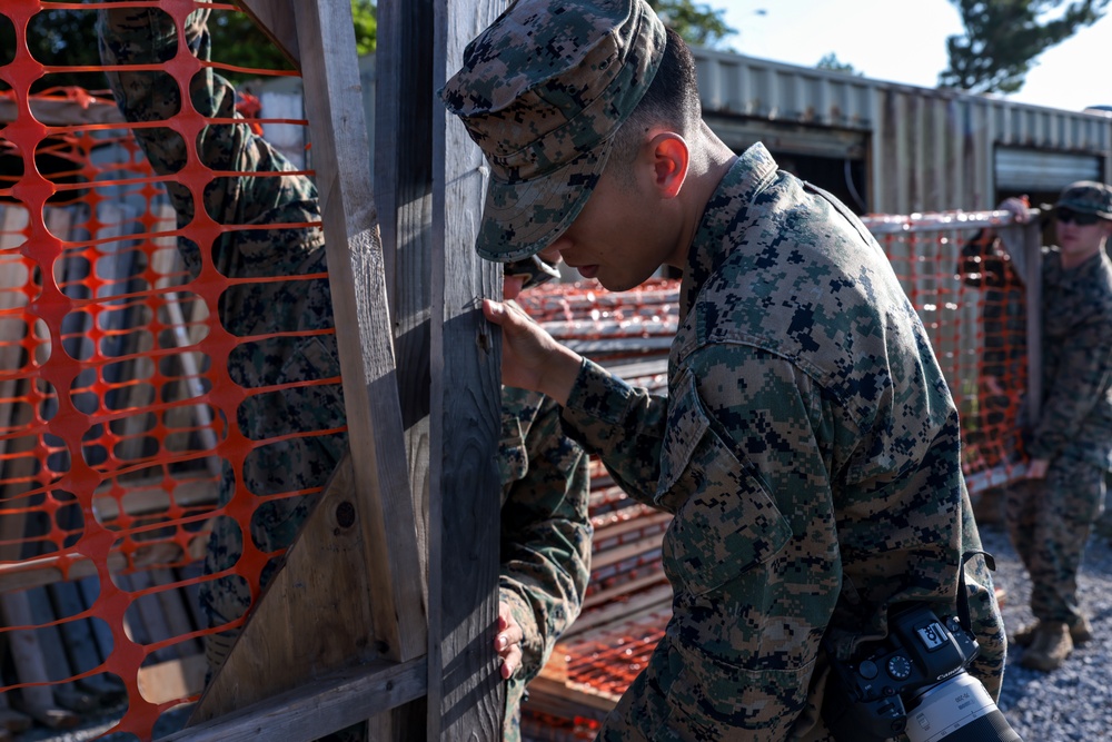 5th Air Naval Gunfire Liaison Company Marines conduct marksmanship rifle range