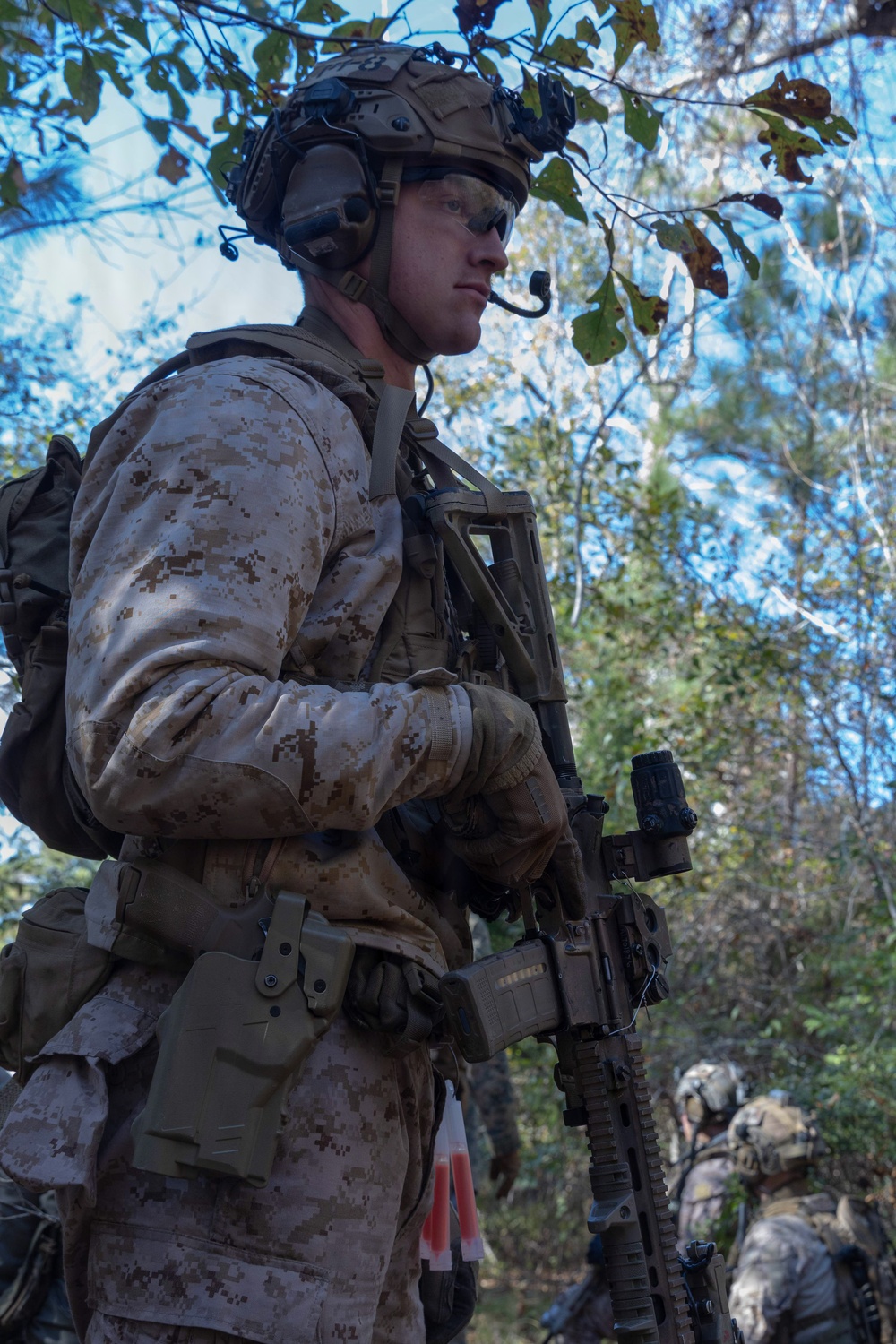 U.S Reconnaissance Marines with the 24th Marine Expeditionary Unit conduct room clearing drills as a part of Close Quarters Tactics training.