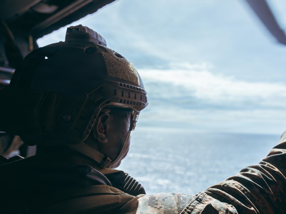31st MEU | Maritime Raid Force Helocast