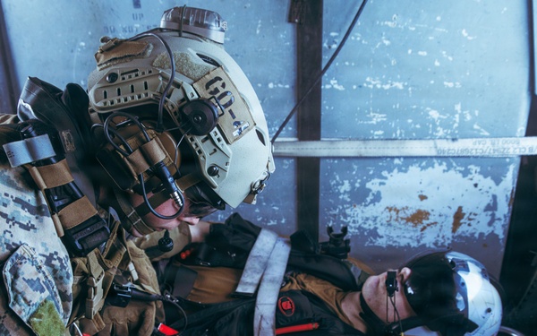 31st MEU | Maritime Raid Force Helocast