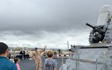 USS Carl M. Levin hosts Scouting America troop leaders and family members