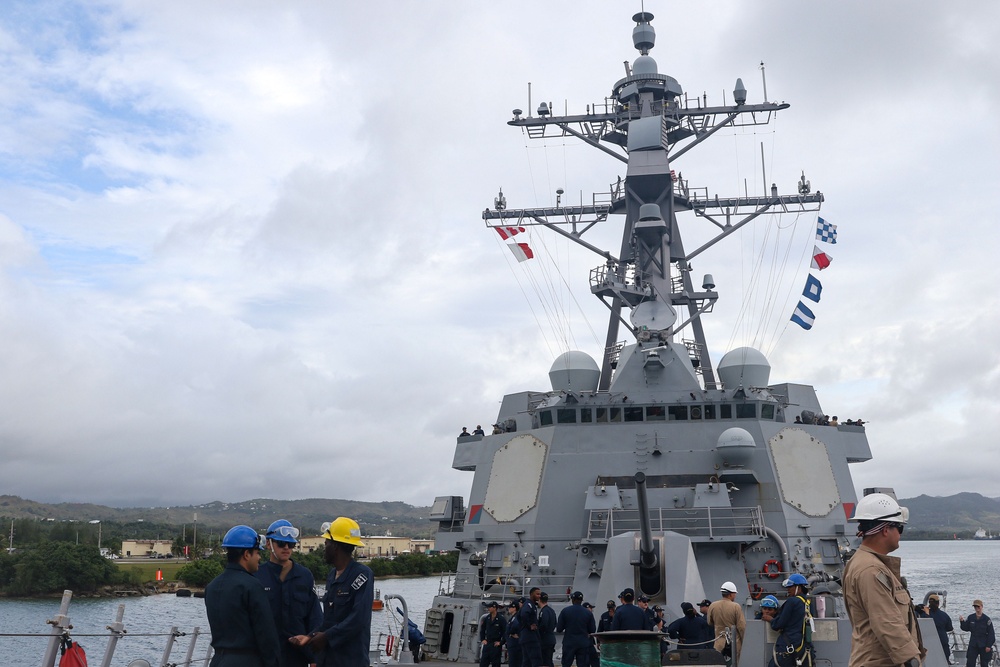 Frank E. Petersen Jr. departs Guam