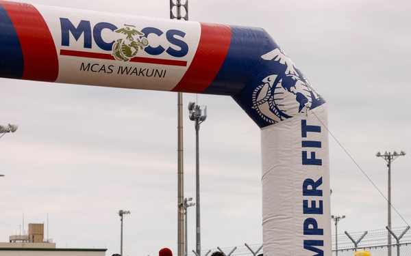 MCAS Iwakuni 2025 Jingle Bell Jog