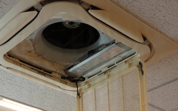 NAF Atsugi Visits House One Piece Daycare Center