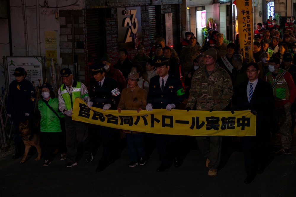 Yokota joins Fussa for Year-end joint patrol