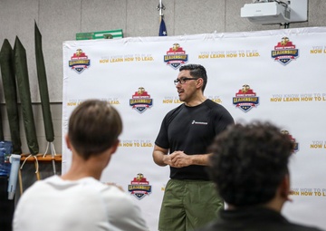 Recruiting Substation South Park Conducts USMC Fitness Challenge at Pleasanton High School