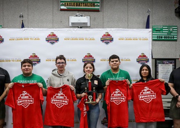 Recruiting Substation South Park Conducts USMC Fitness Challenge at Pleasanton High School