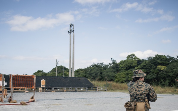 5th Air Naval Gunfire Liaison Company Marines conduct marksmanship rifle range
