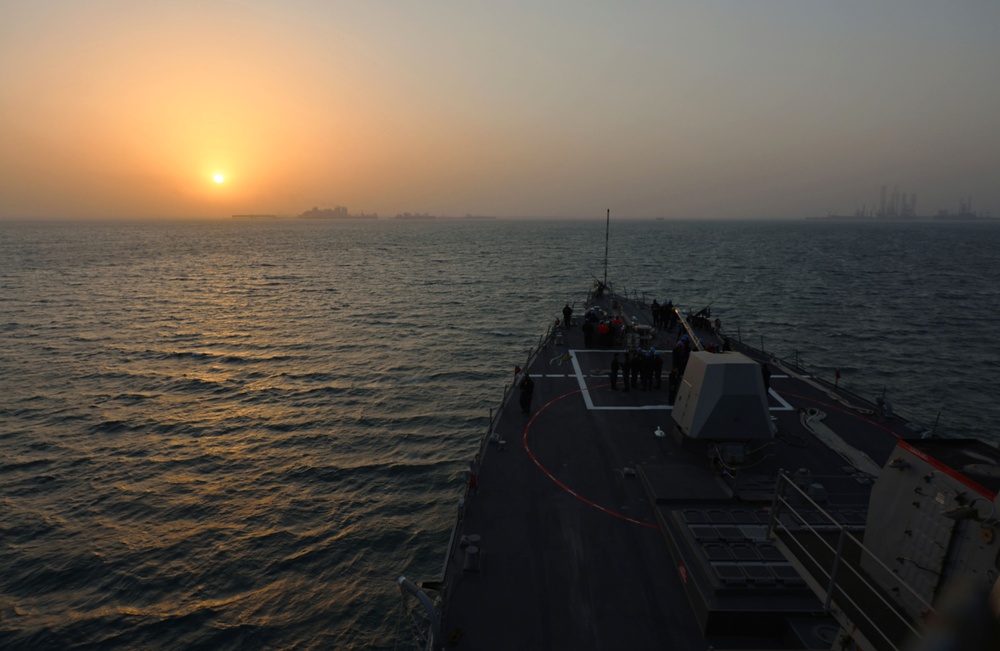 USS Roosevelt (DDG 80) Conducts Sea-and-Anchor in the Arabian Gulf
