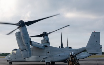 1st MAW assistant wing commander copilots MV-22B Osprey