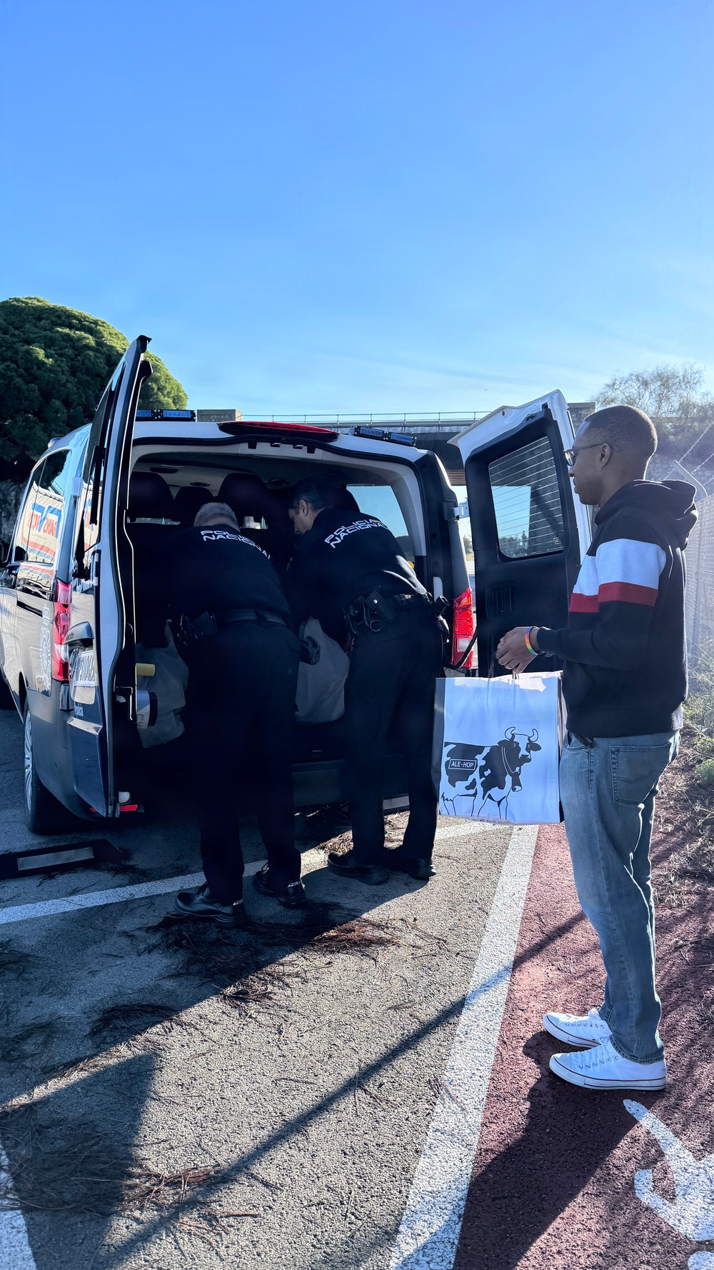 Rota Chief Petty Officer Association Donates Gifts to Santo Ángel de la Policía de Jerez