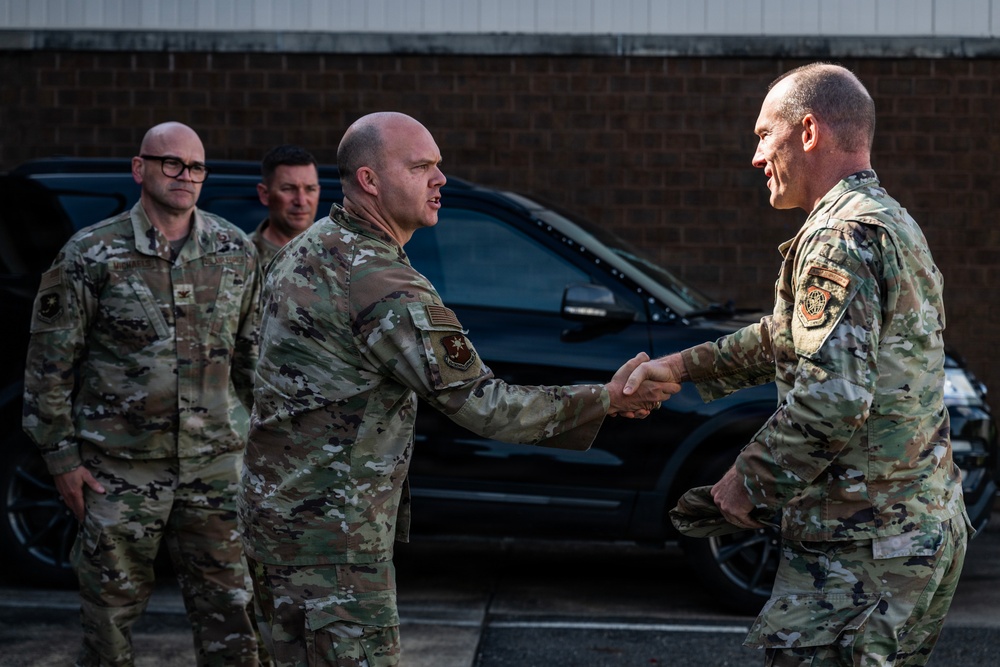 21st Air Force &amp; U.S. Air Force Expeditionary Center Commander Visits 621st CRW