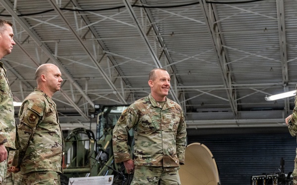 21st Air Force &amp; U.S. Air Force Expeditionary Center Commander Visits 621st CRW