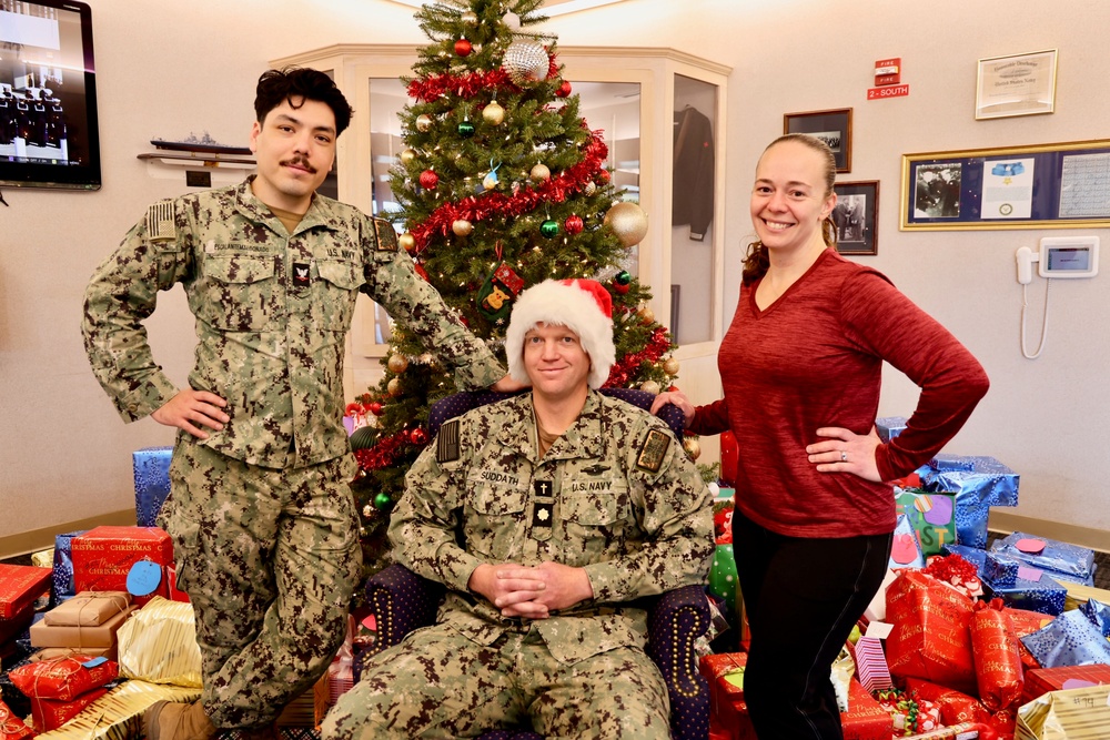 Navy Chaplain Moonlights as Santa