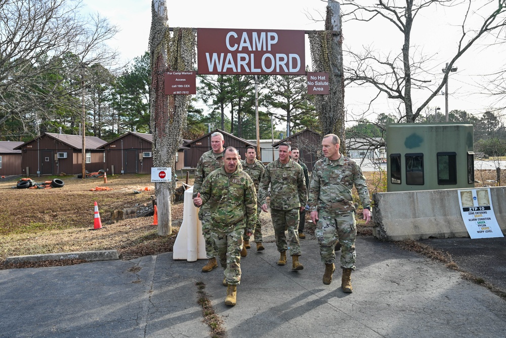 21st AF and USAFEC command team visits Team Little Rock