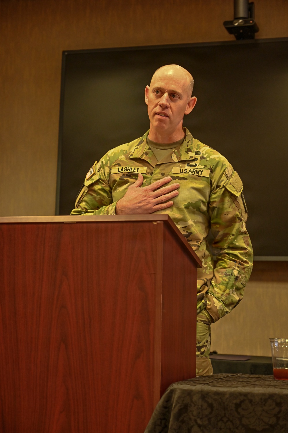 Colonel Paul Lashley Speaks at American Business Clubs Meeting in Lawton, Ok