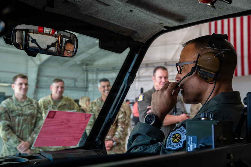 ACC Command Team gets inside look at Davis-Monthan’s innovative warfighting capabilities