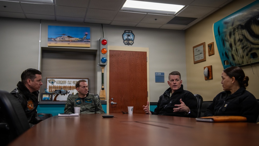 Acting Chief of Navy Reserve visits HSM-60