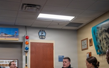 Acting Chief of Navy Reserve visits Helicopter Sea Maritime Strike Squadron 60